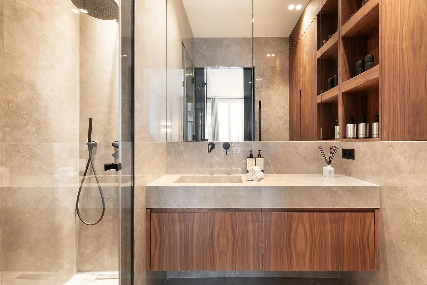 Oniri - Serviced Apartments In Louvre - Rue De Richelieu Parigi