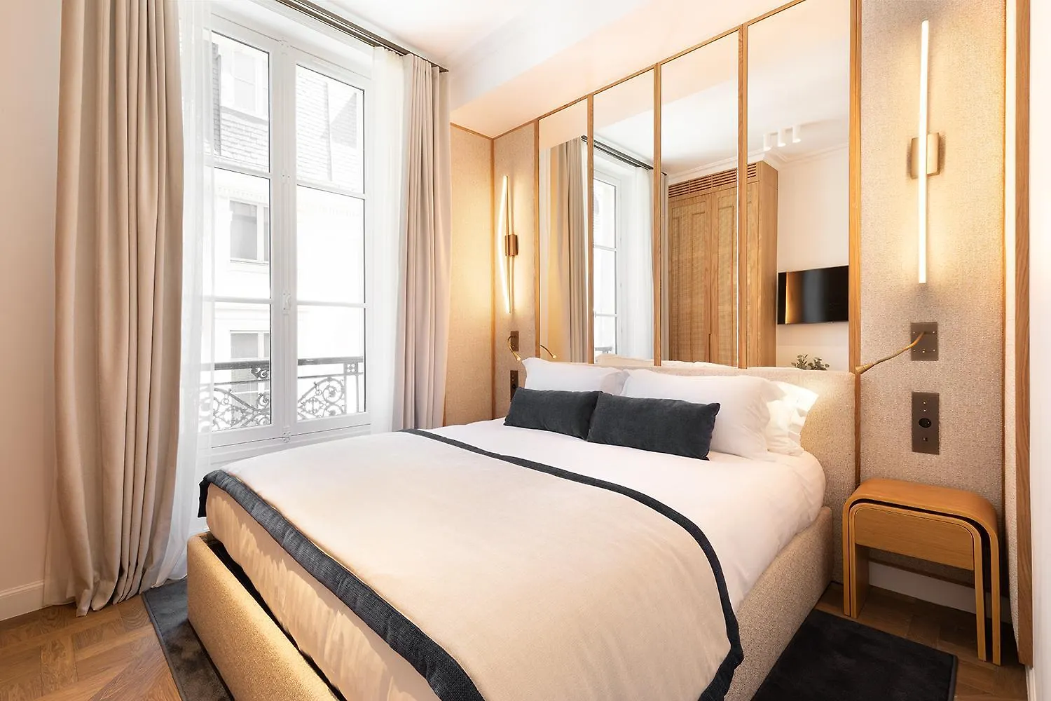 Oniri - Serviced Apartments In Louvre - Rue De Richelieu Parigi