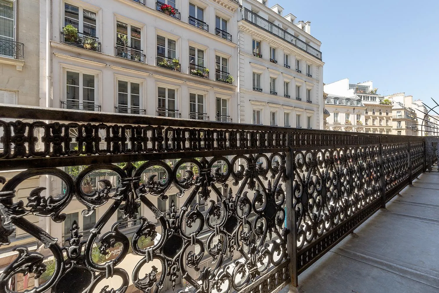 Oniri - Serviced Apartments In Louvre - Rue De Richelieu Paris